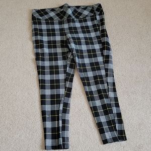 Torrid Plaid Pointe Pants